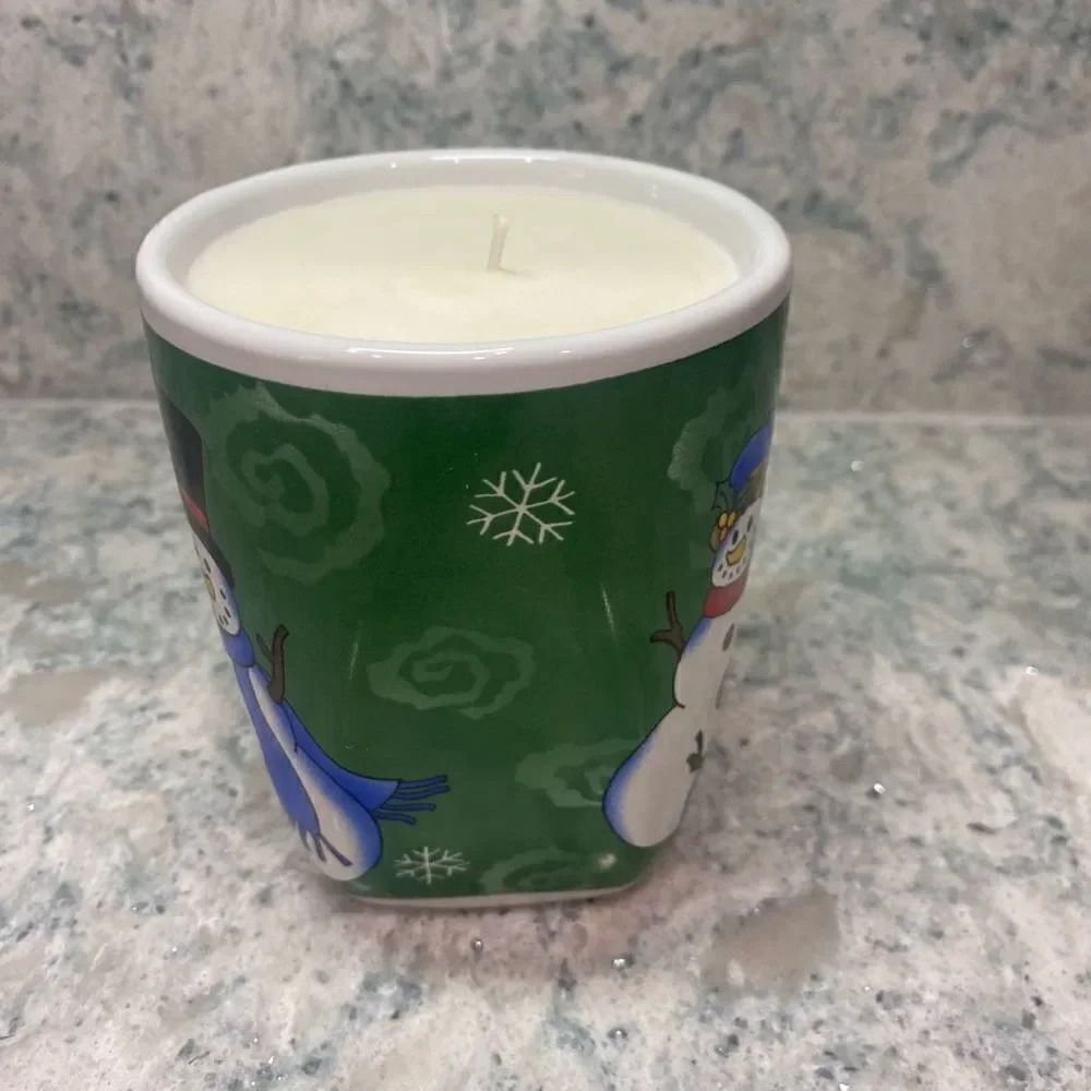 Snowman Scented Candle - Picture 2 of 7